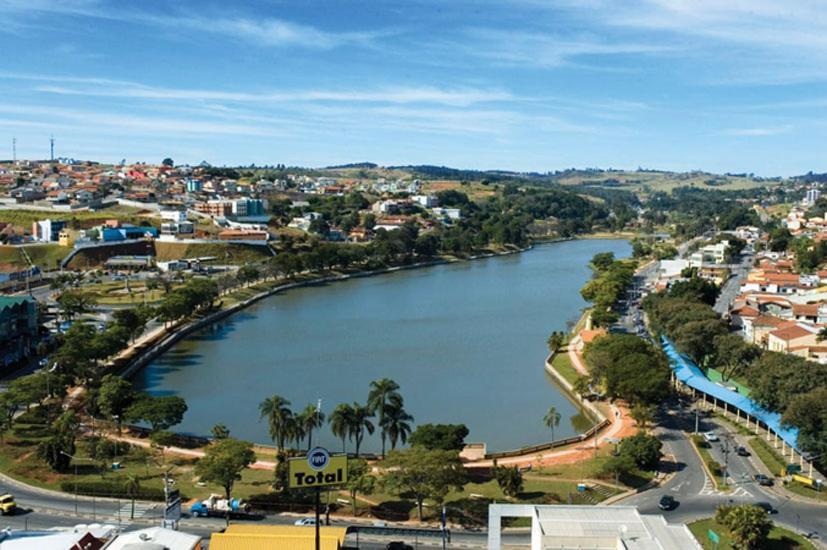 Apto Com Estacionamento, Piscina E Churrasqueira Bragança Paulista エクステリア 写真
